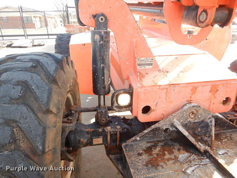image for item FQ9564 2006 Sky Trak 10054 telehandler