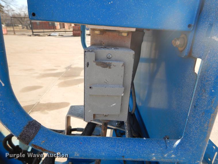 image for item FQ9565 2013 Genie Z45/25J boom lift
