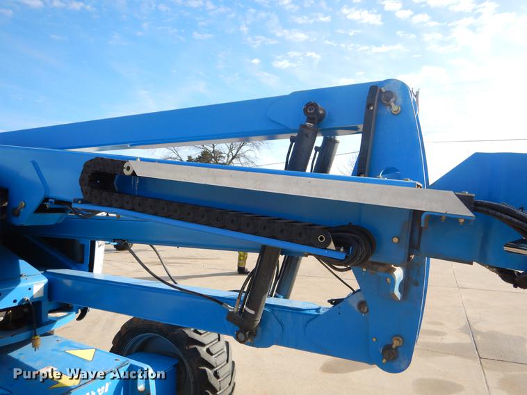 image for item FQ9565 2013 Genie Z45/25J boom lift