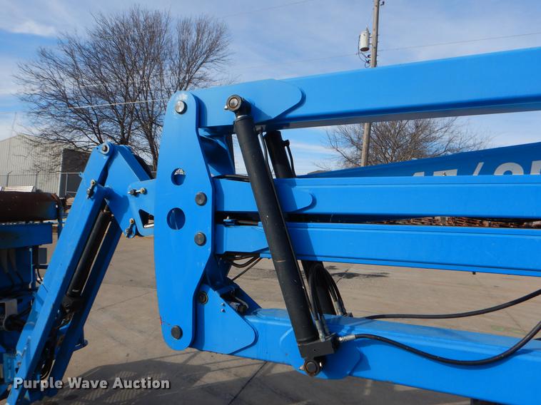 image for item FQ9565 2013 Genie Z45/25J boom lift