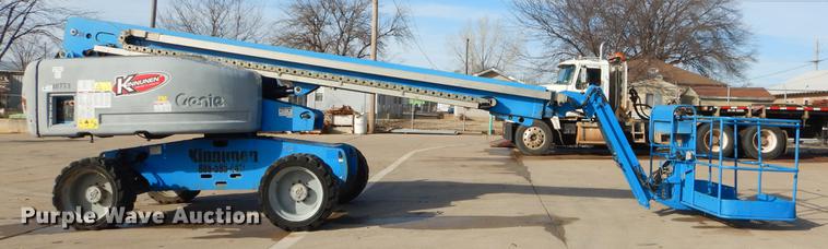 image for item FQ9566 2007 Genie S65 boom lift
