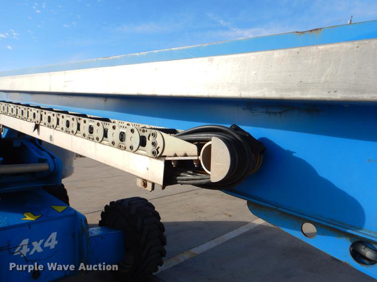 image for item FQ9566 2007 Genie S65 boom lift