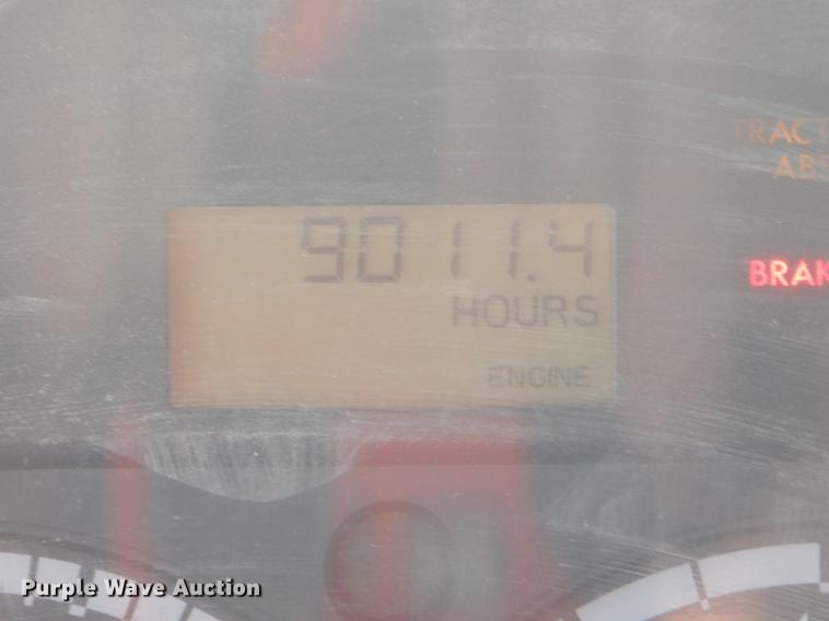 image for item FQ9570 2007 Freightliner Business Class M2 flatbed truck