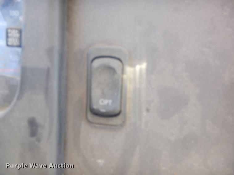 image for item FQ9570 2007 Freightliner Business Class M2 flatbed truck