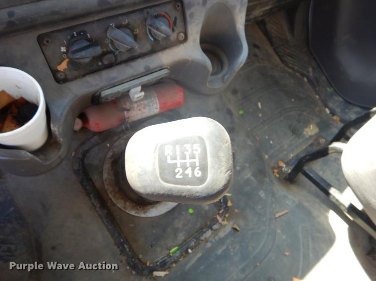 image for item FQ9570 2007 Freightliner Business Class M2 flatbed truck