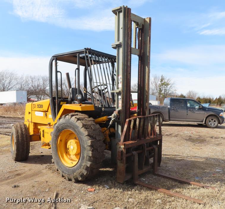image for item L1494 1998 JCB 930 forklift