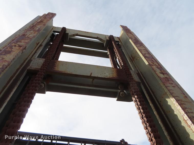 image for item L1494 1998 JCB 930 forklift