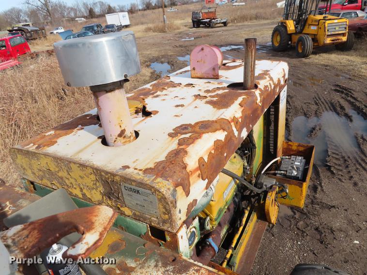 image for item L1495 Clark 55B wheel loader