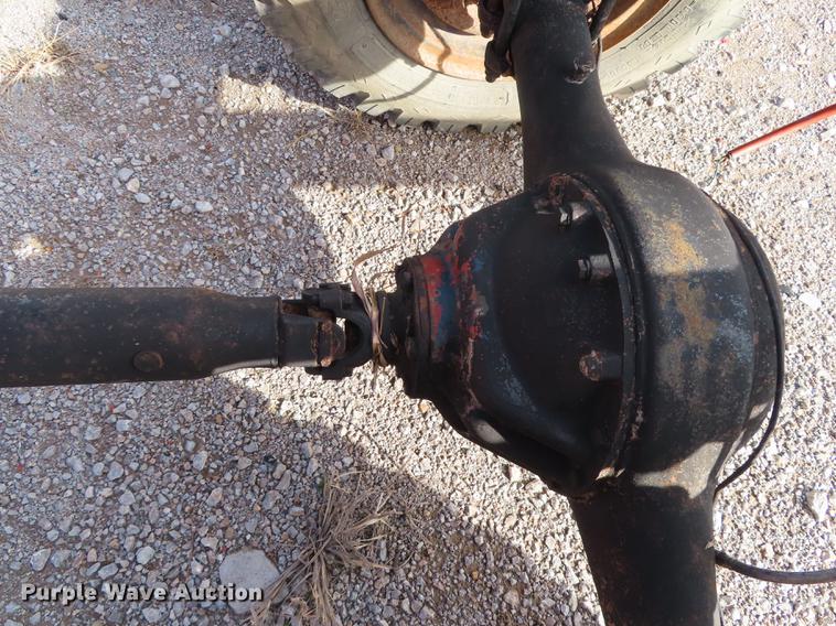 image for item L1496 1966 International 1700 truck cab and chassis