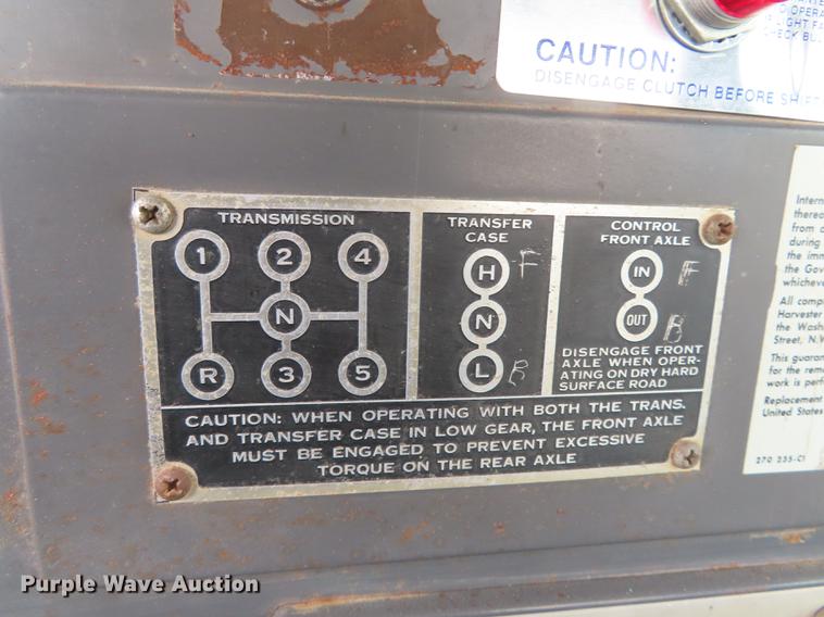 image for item L1496 1966 International 1700 truck cab and chassis