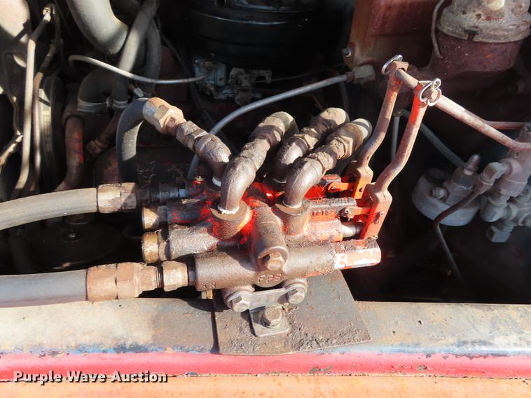 image for item L1496 1966 International 1700 truck cab and chassis