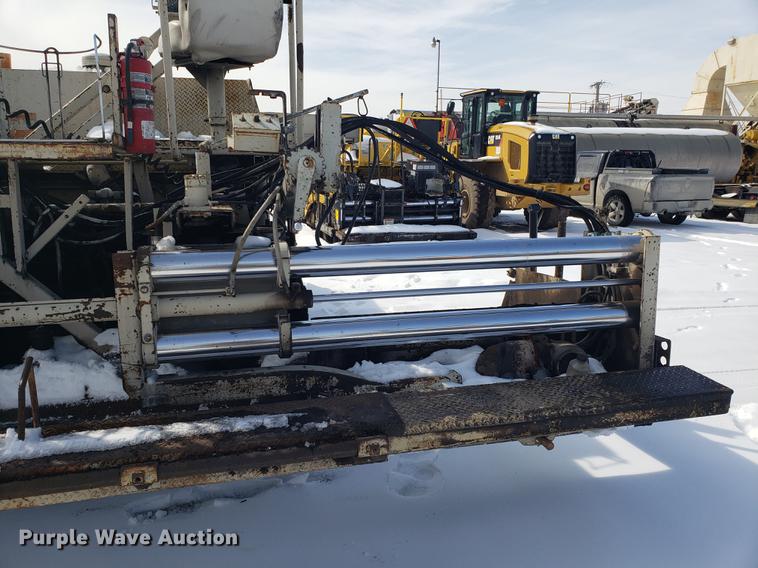 image for item AV9283 Cedarapids CR461 Greyhound paver