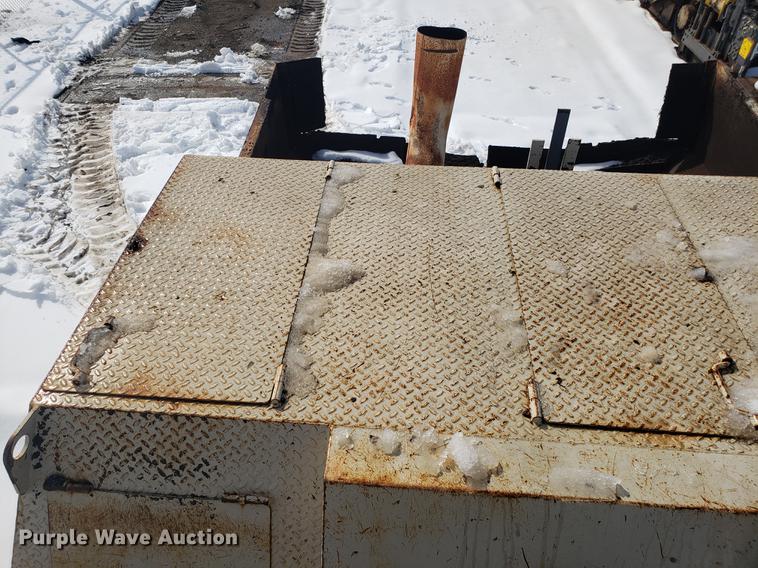 image for item AV9283 Cedarapids CR461 Greyhound paver