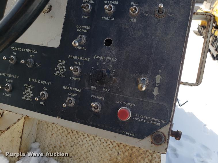 image for item AV9283 Cedarapids CR461 Greyhound paver