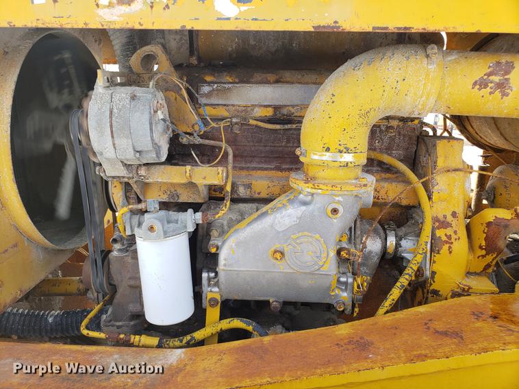 image for item AV9284 Galion 150A crane