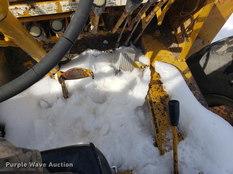 image for item AV9284 Galion 150A crane