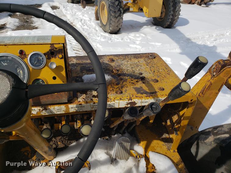 image for item AV9284 Galion 150A crane