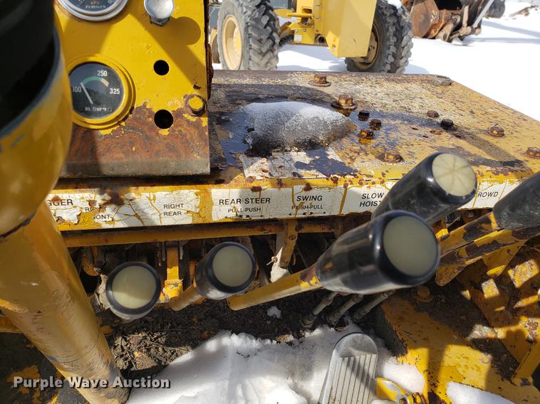 image for item AV9284 Galion 150A crane