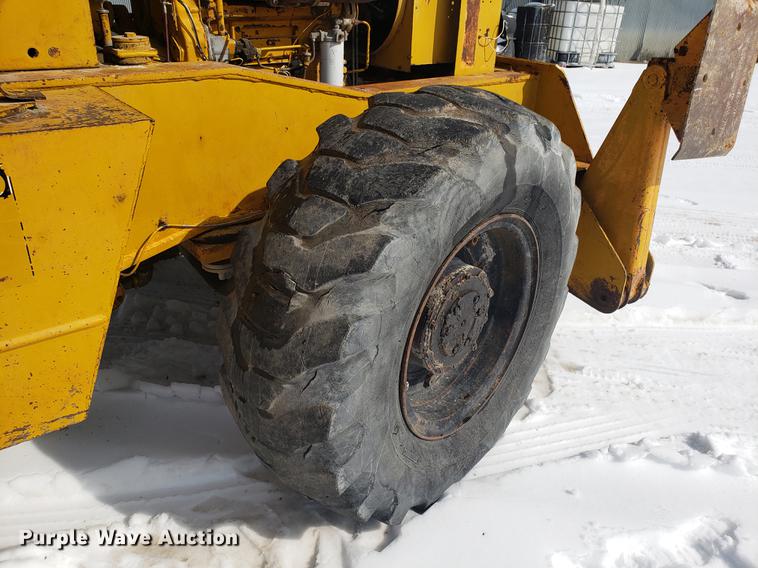 image for item AV9284 Galion 150A crane