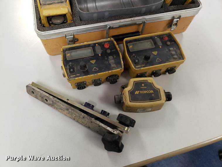 image for item AV9307 Topcon System 5 grade control