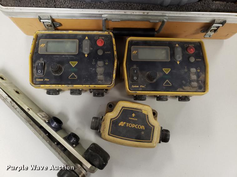 image for item AV9307 Topcon System 5 grade control