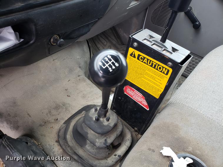 image for item AV9342 2000 Ford F650 Super Duty dump truck