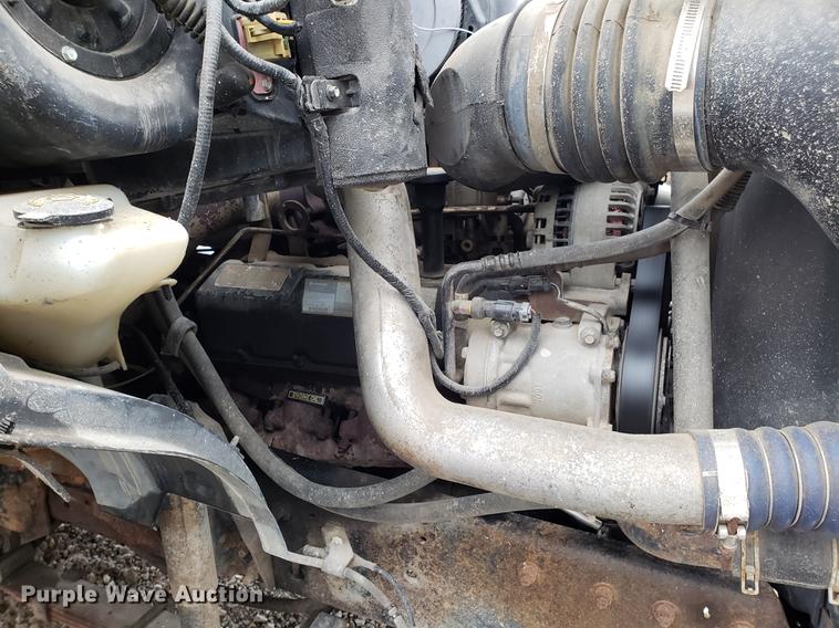 image for item AV9342 2000 Ford F650 Super Duty dump truck