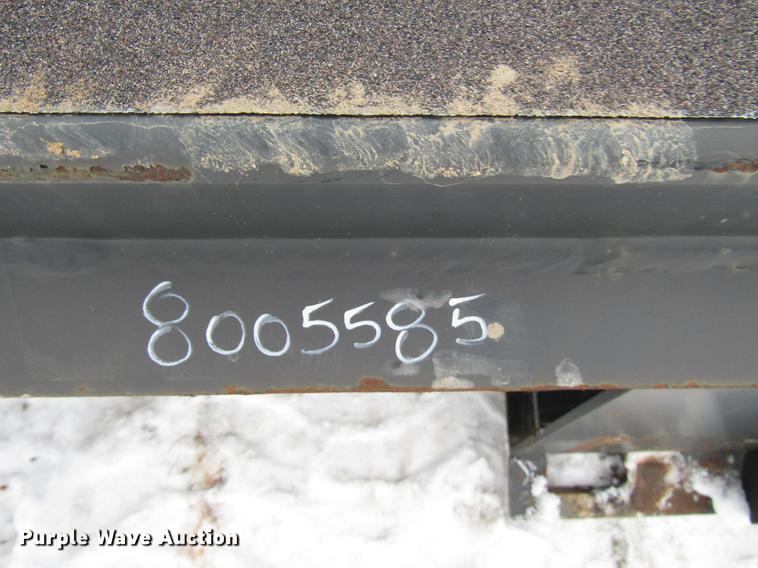 image for item DB6841 2013 Bobcat 40HYD skid steer cold planer