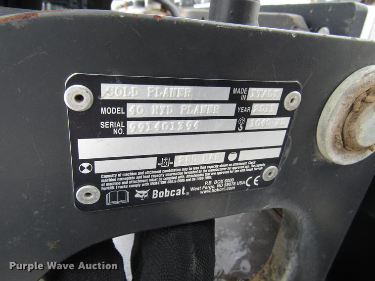 image for item DB6841 2013 Bobcat 40HYD skid steer cold planer