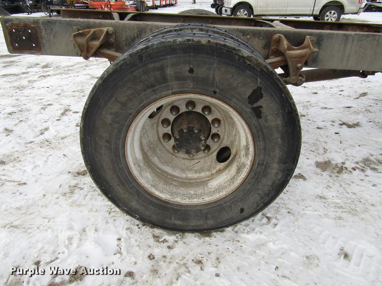 image for item DB6860 2008 International 4300 truck cab and chassis