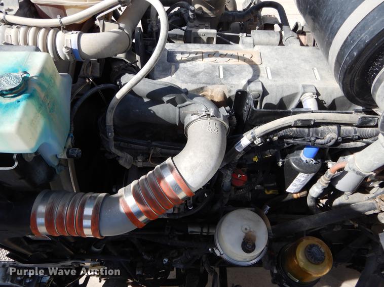 image for item DC0202 2012 Peterbilt 365 roll off truck