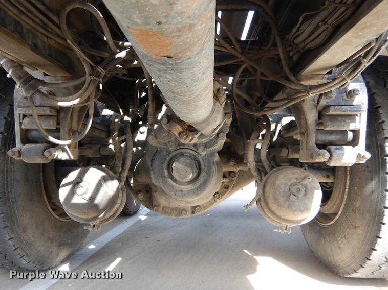 image for item DC0202 2012 Peterbilt 365 roll off truck