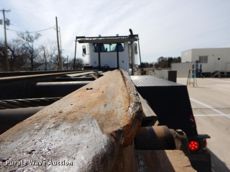 image for item DC0202 2012 Peterbilt 365 roll off truck