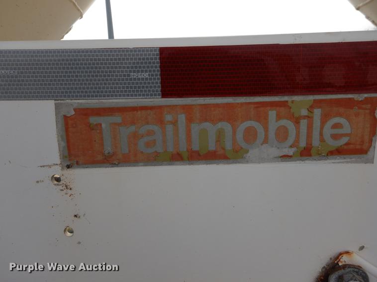 image for item DC0203 1980 Trailmobile tank trailer