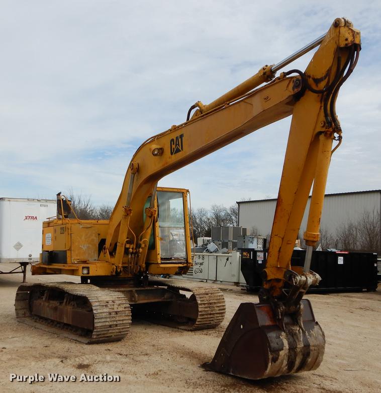 image for item DC0205 1986 Caterpillar 229 excavator