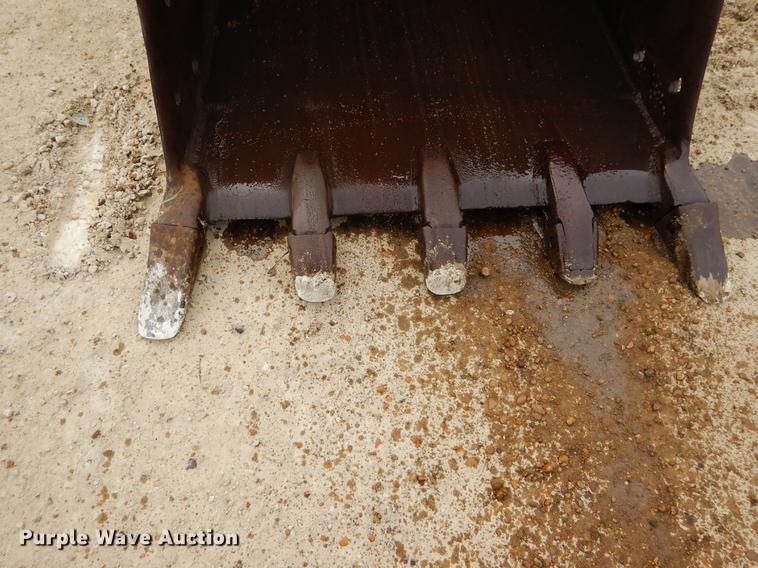 image for item DC0205 1986 Caterpillar 229 excavator