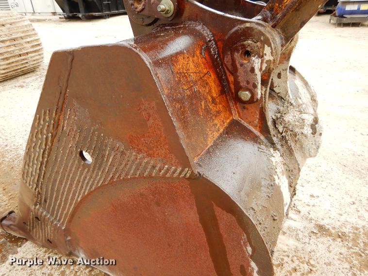 image for item DC0205 1986 Caterpillar 229 excavator