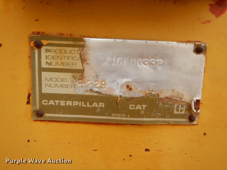 image for item DC0205 1986 Caterpillar 229 excavator