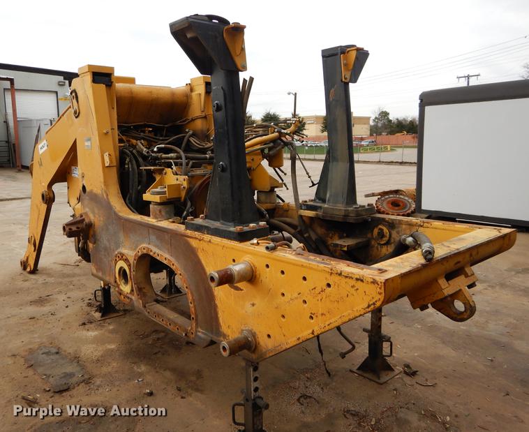 image for item DC0206 Caterpillar 963C track loader frame