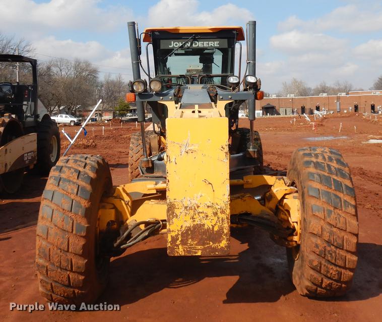 image for item DD3640 2009 John Deere 772D motor grader