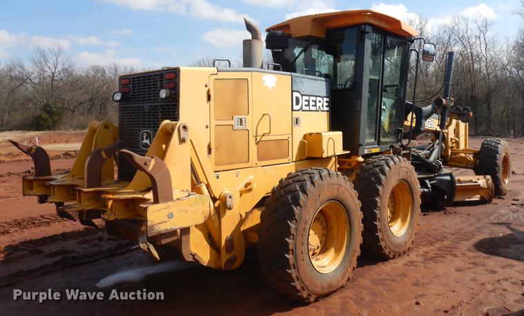 image for item DD3640 2009 John Deere 772D motor grader
