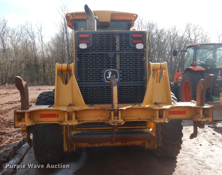 image for item DD3640 2009 John Deere 772D motor grader