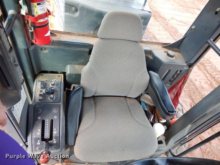 image for item DD3640 2009 John Deere 772D motor grader