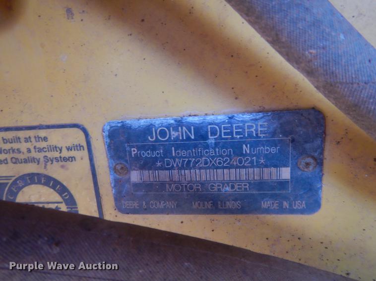 image for item DD3640 2009 John Deere 772D motor grader