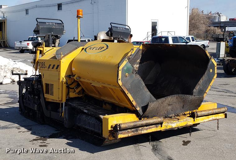 image for item DD3943 2014 Weiler P385A paver