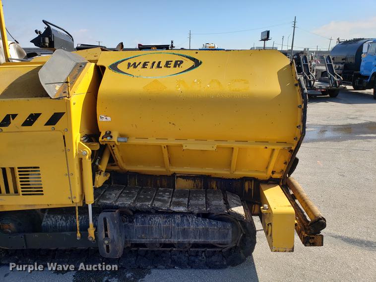 image for item DD3943 2014 Weiler P385A paver