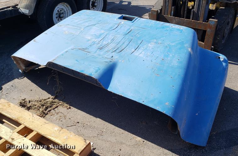 image for item DD3945 1986 International 1954 dump truck