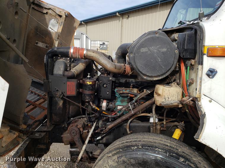 image for item DD3962 1991 International 8300 dump truck