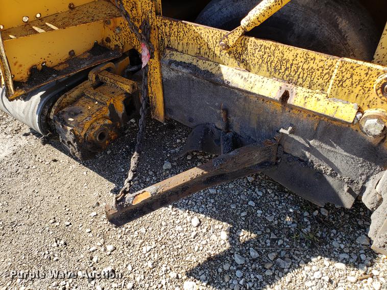 image for item DD3967 Blaw Knox RW195 road widener