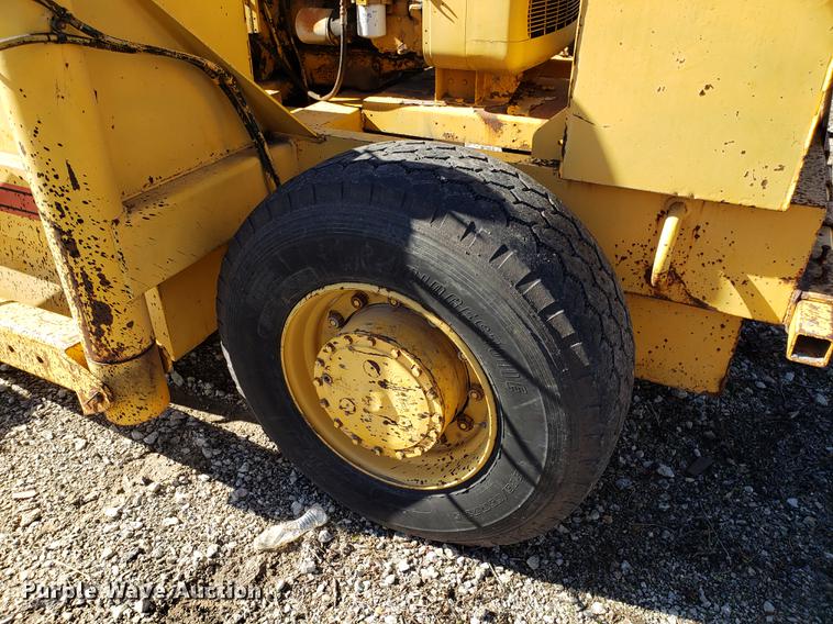 image for item DD3967 Blaw Knox RW195 road widener